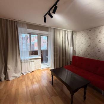 Сдается 2-х комнатная квартира, 75 м²