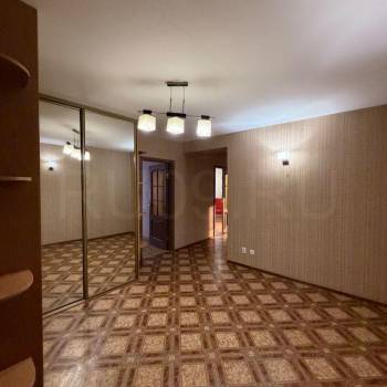 Сдается 2-х комнатная квартира, 75 м²