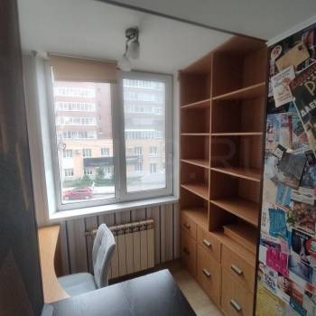 Сдается 1-комнатная квартира, 46 м²