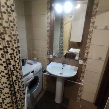 Сдается 1-комнатная квартира, 46 м²