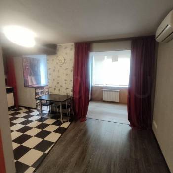 Сдается 1-комнатная квартира, 46 м²
