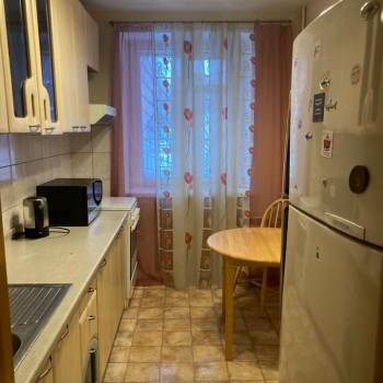 Сдается Многокомнатная квартира, 70 м²