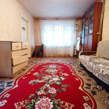 Продается Многокомнатная квартира, 59 м²
