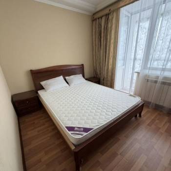 Сдается 2-х комнатная квартира, 74 м²