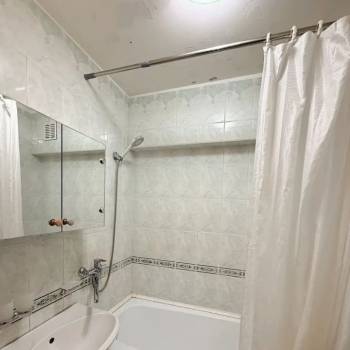 Сдается 2-х комнатная квартира, 53,6 м²