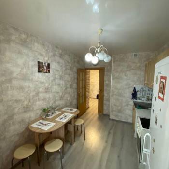 Сдается 2-х комнатная квартира, 60 м²