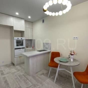 Продается 1-комнатная квартира, 35 м²