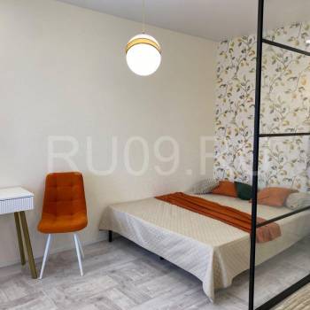 Продается 1-комнатная квартира, 35 м²