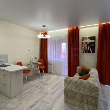Продается 1-комнатная квартира, 35 м²