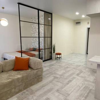 Продается 1-комнатная квартира, 35 м²