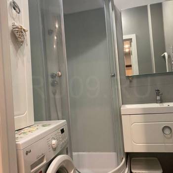 Продается 1-комнатная квартира, 44 м²