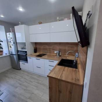 Продается 2-х комнатная квартира, 56 м²