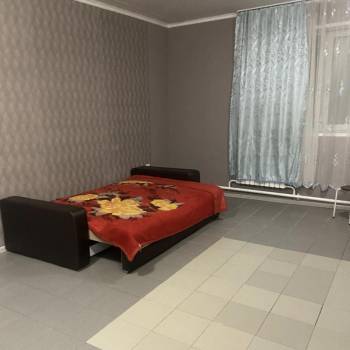 Сдается 1-комнатная квартира, 37 м²
