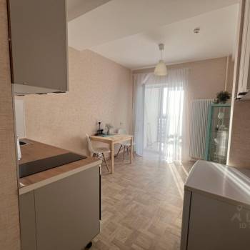Сдается 1-комнатная квартира, 43 м²
