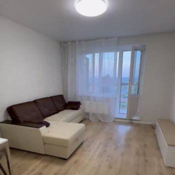 Сдается Многокомнатная квартира, 62 м²