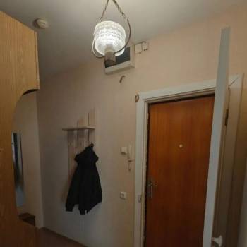 Продается 1-комнатная квартира, 35 м²