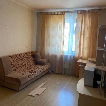 Продается 3-х комнатная квартира, 77 м²