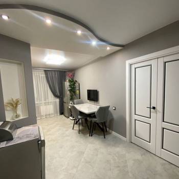 Продается Многокомнатная квартира, 70,2 м²