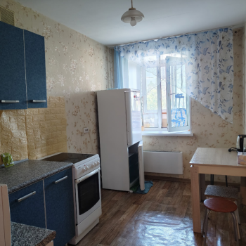 Сдается 1-комнатная квартира, 43 м²