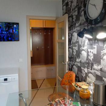 Продается 3-х комнатная квартира, 63 м²