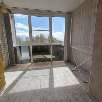Продается 1-комнатная квартира, 45,7 м²