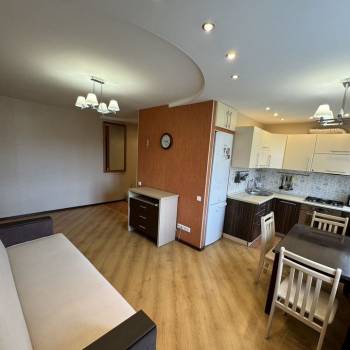 Сдается Многокомнатная квартира, 58 м²