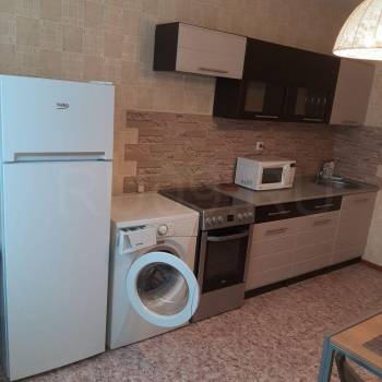 Сдается 1-комнатная квартира, 44 м²