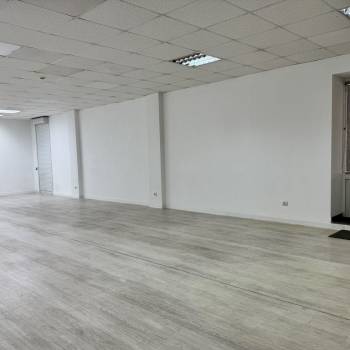 Сдается Нежилое помещение, 100 м²