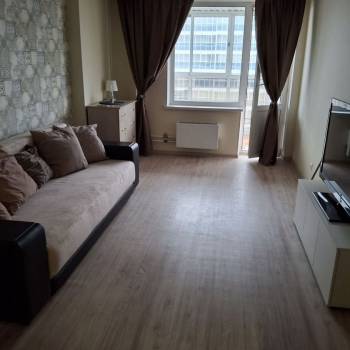 Сдается 1-комнатная квартира, 41 м²