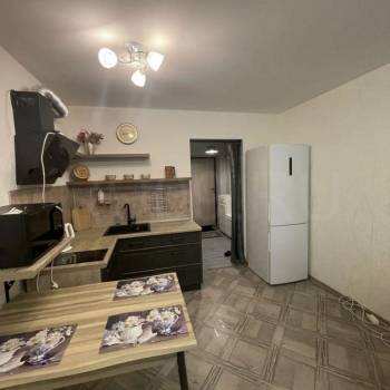 Продается 1-комнатная квартира, 27 м²