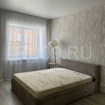 Сдается 1-комнатная квартира, 37 м²