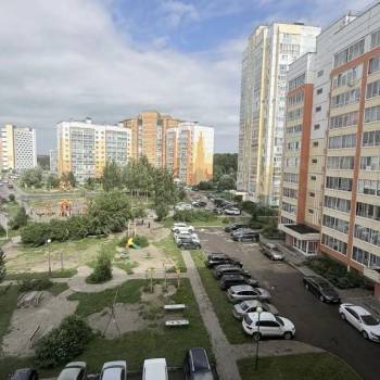 Сдается Многокомнатная квартира, 64 м²