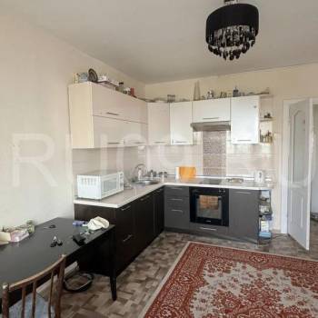 Сдается Многокомнатная квартира, 64 м²