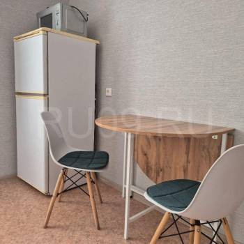 Сдается 1-комнатная квартира, 43 м²