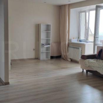 Сдается Многокомнатная квартира, 100 м²