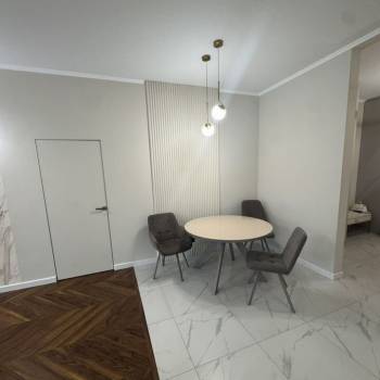 Сдается Многокомнатная квартира, 105,5 м²