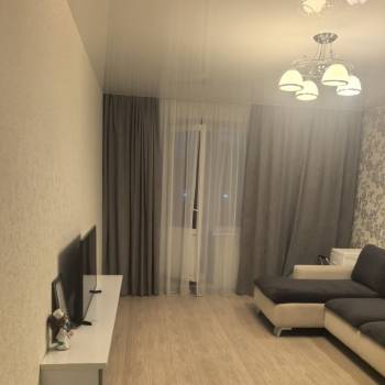 Сдается 2-х комнатная квартира, 62 м²