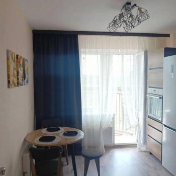 Сдается 1-комнатная квартира, 42 м²