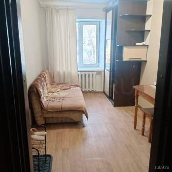 Продается 1-комнатная квартира, 10 м²