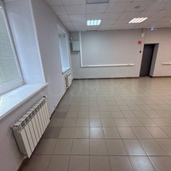 Сдается Нежилое помещение, 110 м²
