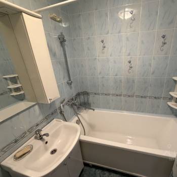 Сдается 1-комнатная квартира, 39,6 м²