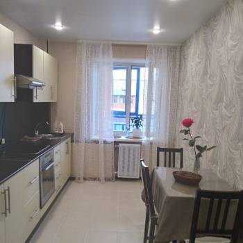 Сдается 1-комнатная квартира, 46 м²