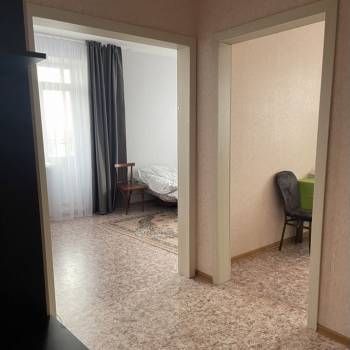 Сдается 1-комнатная квартира, 39 м²