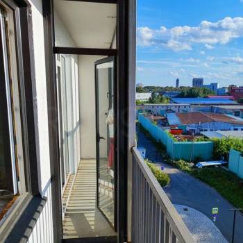 Продается 1-комнатная квартира, 33 м²