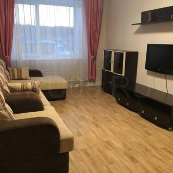 Сдается 1-комнатная квартира, 45 м²