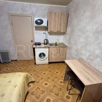 Продается 1-комнатная квартира, 17 м²