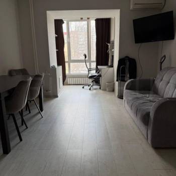 Продается 2-х комнатная квартира, 54 м²