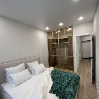 Сдается 1-комнатная квартира, 50 м²