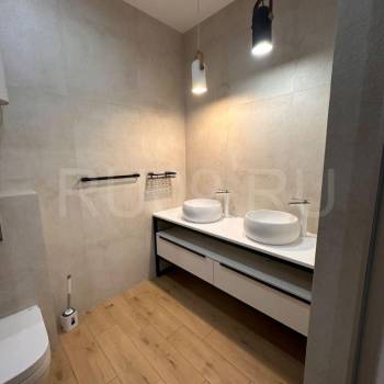 Продается 3-х комнатная квартира, 94 м²
