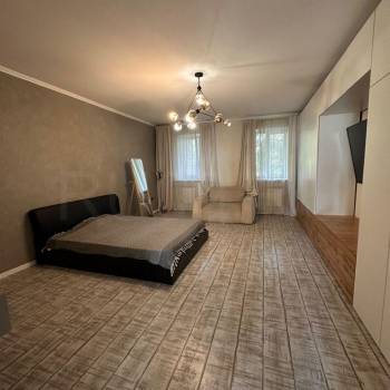 Продается 3-х комнатная квартира, 94 м²